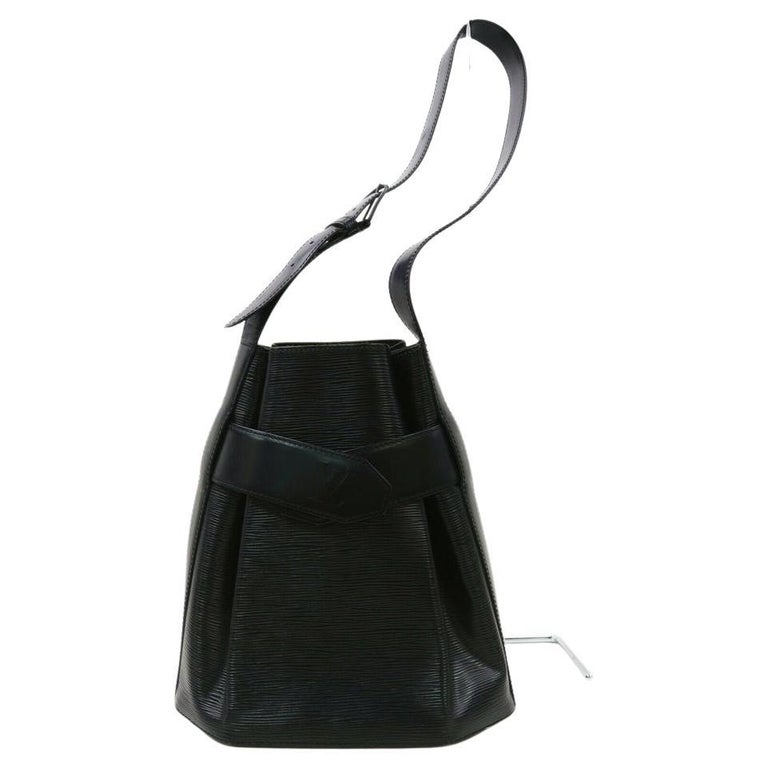 lv twist bucket