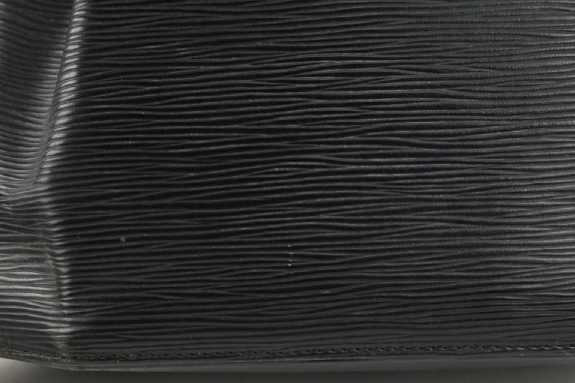Louis Vuitton Black Epi Leather Sac D'epaule Twist Bucket with Pouch 1012Lv35 8