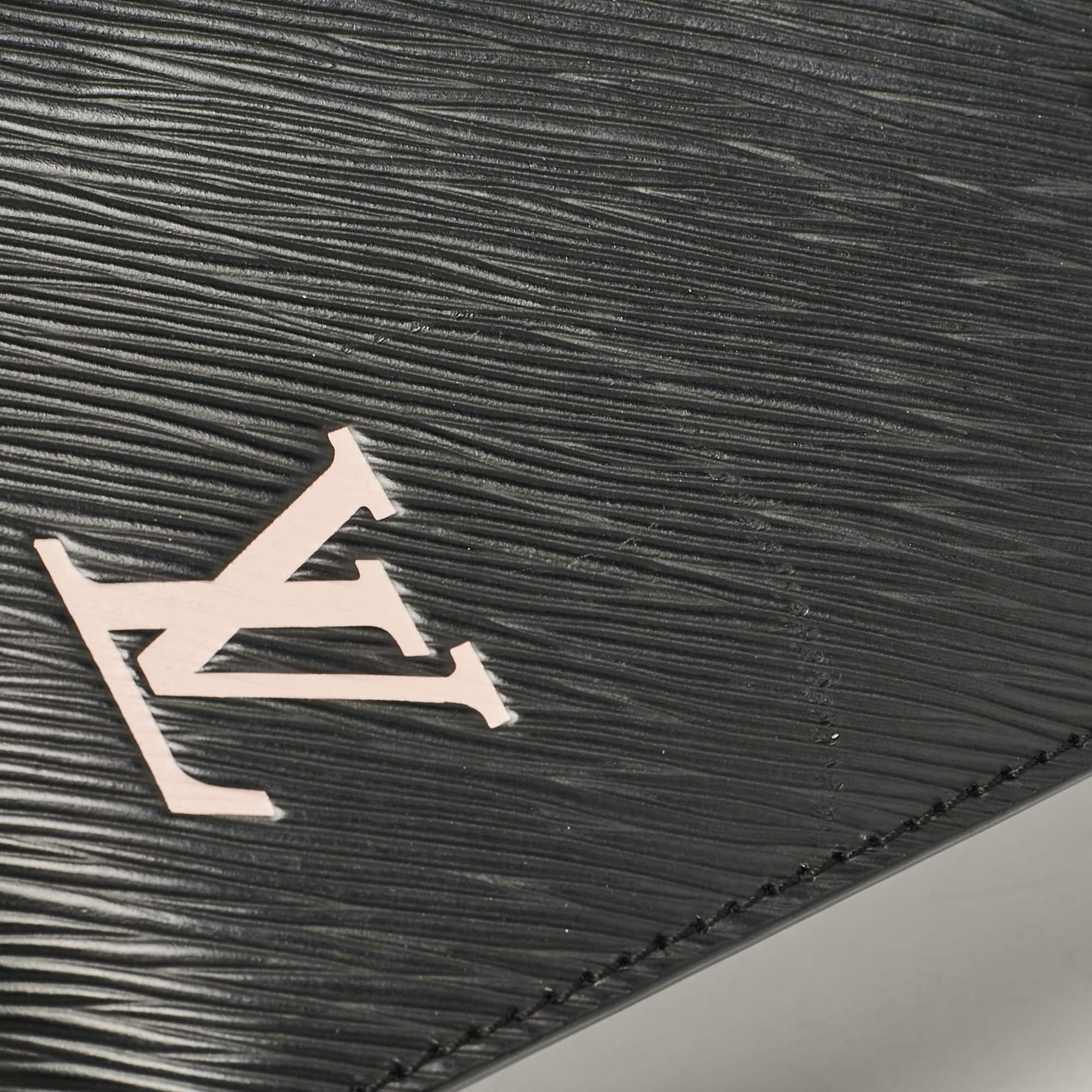 Louis Vuitton Schwarz Epi Leder Sac Plat BB Tasche aus Schwarz 2