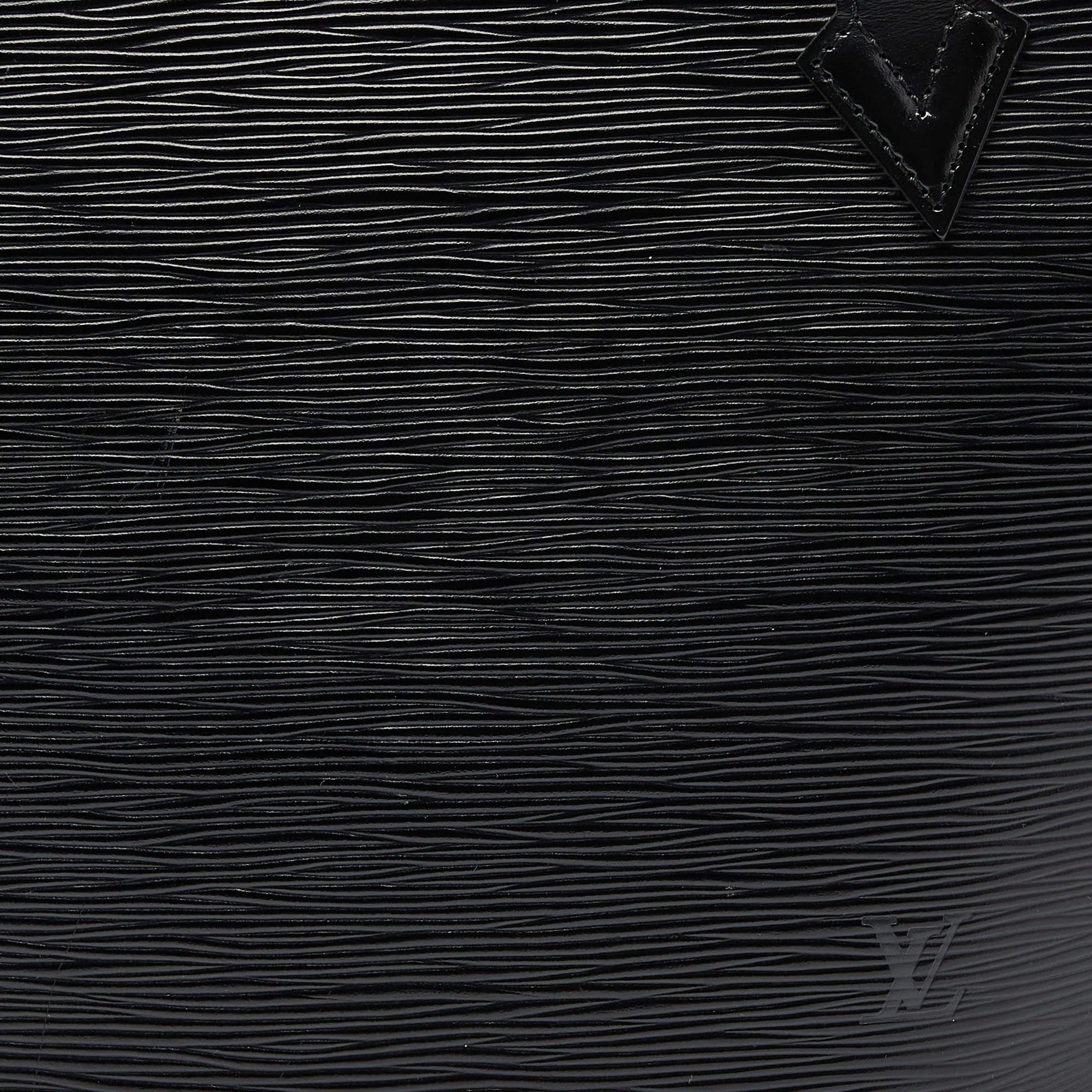 Louis Vuitton Black Epi Leather Saint Jacques PM Bag In Good Condition In Dubai, Al Qouz 2