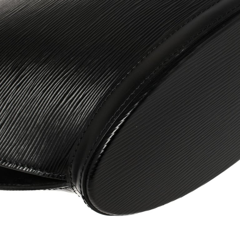 Louis Vuitton Black Epi Leather Minuit Shoulder Bag.  Luxury