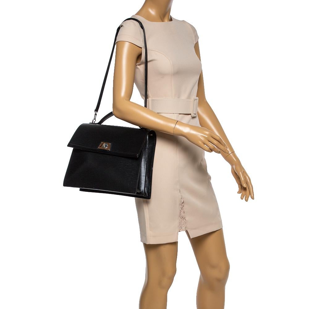 Louis Vuitton Black Epi Leather Sevigne GM Bag In Good Condition In Dubai, Al Qouz 2