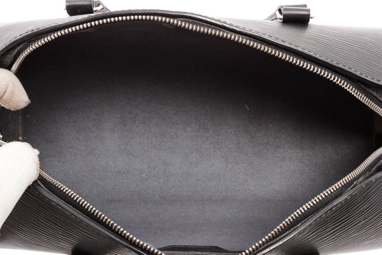 Louis Vuitton Black Epi Leather Soufflot Shoulder Bag 2