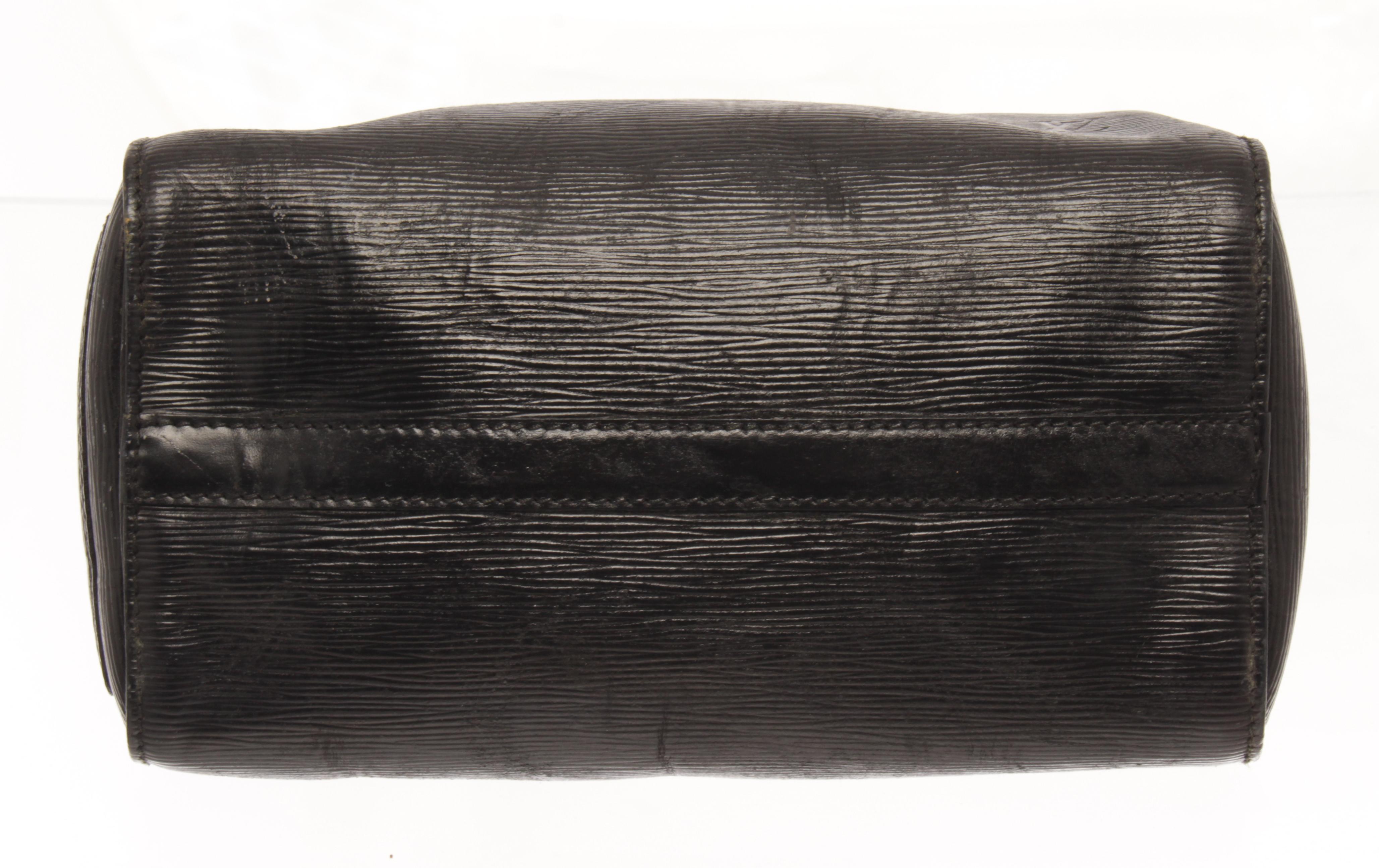 Women's Louis Vuitton Black Epi Leather Speedy 35 Satchel Bag For Sale