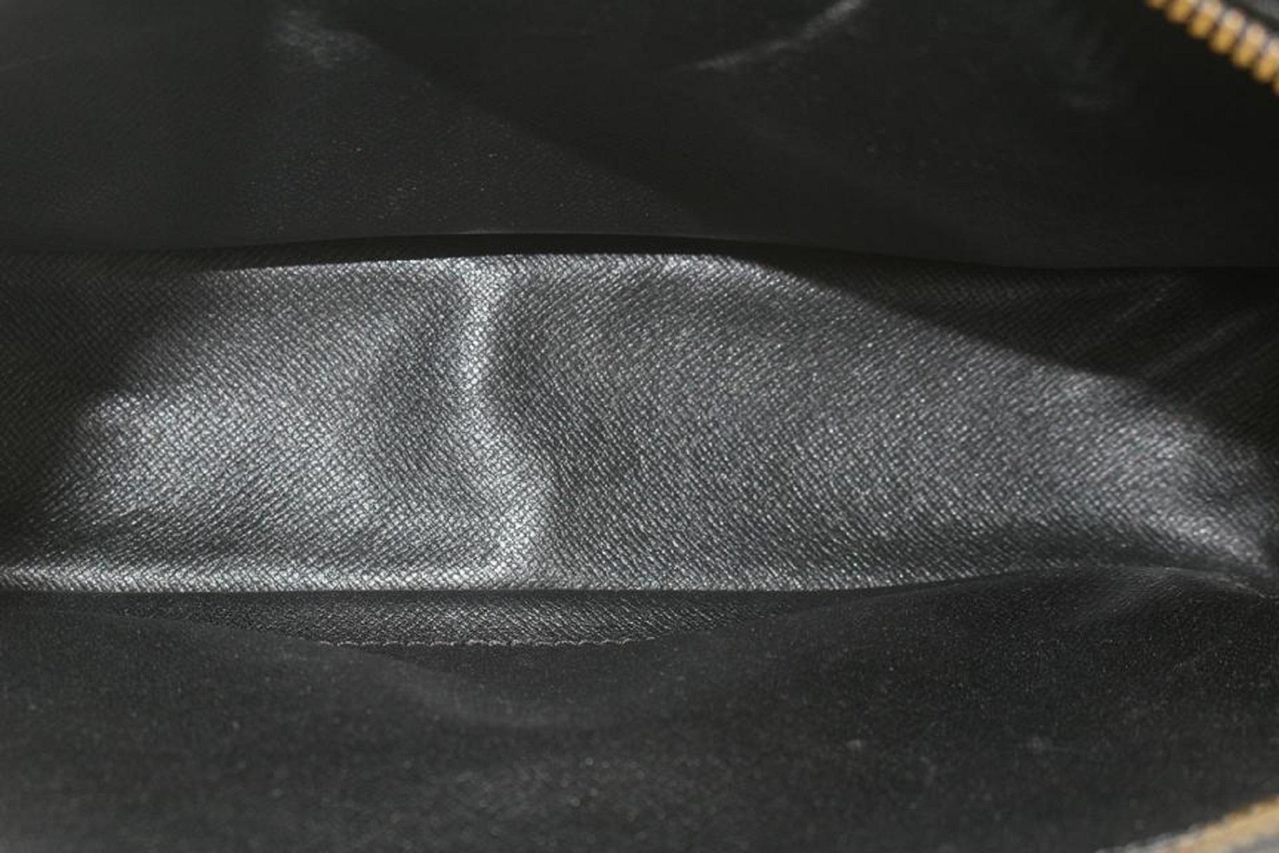 Noir Louis Vuitton - Sac à bandoulière Trocadero 24 en cuir épi noir 3L1020  en vente