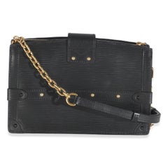 Louis Vuitton Schwarzes Epi Leder Trunk Clutch