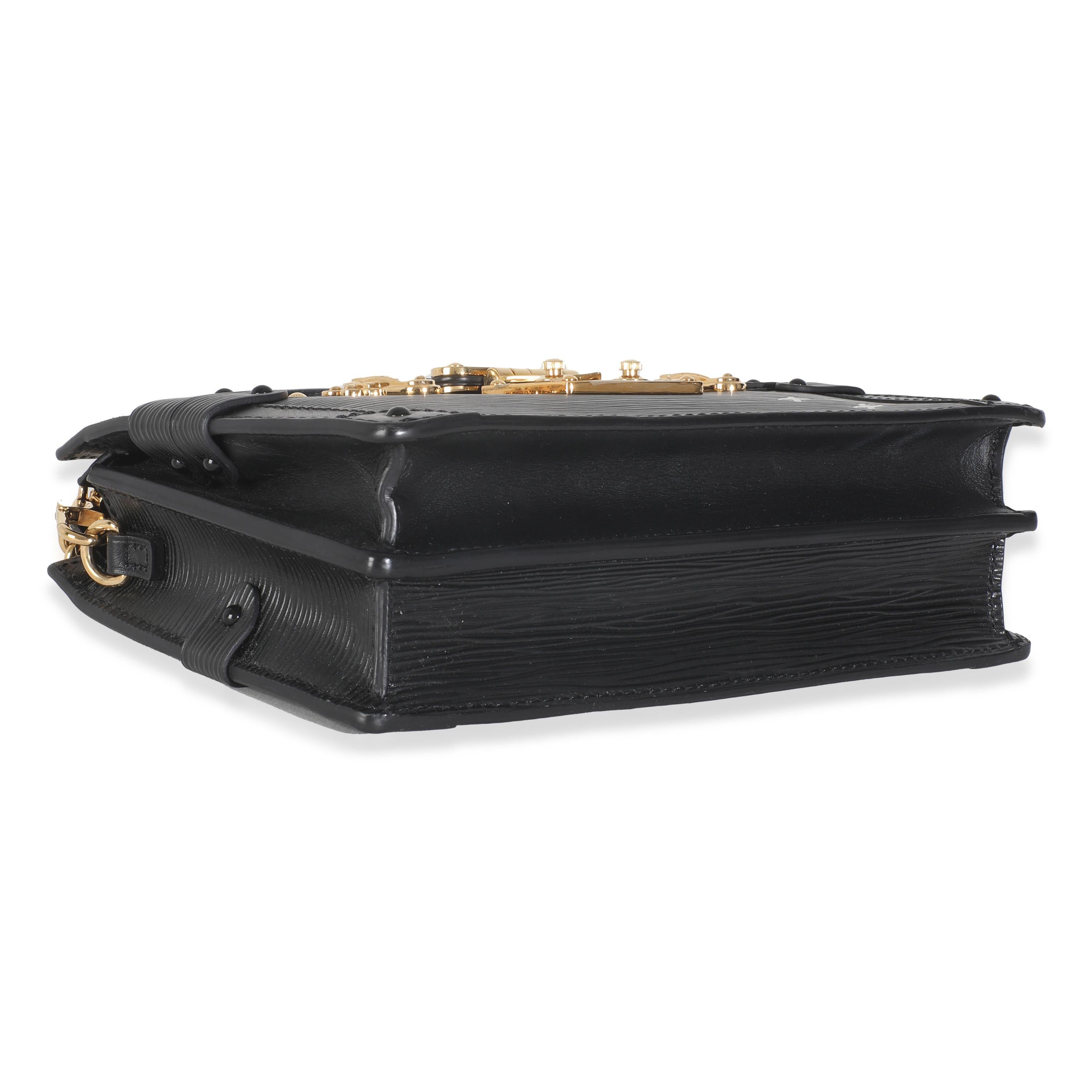 Louis Vuitton Schwarzes Epi Leder Trunk Clutch im Angebot 1