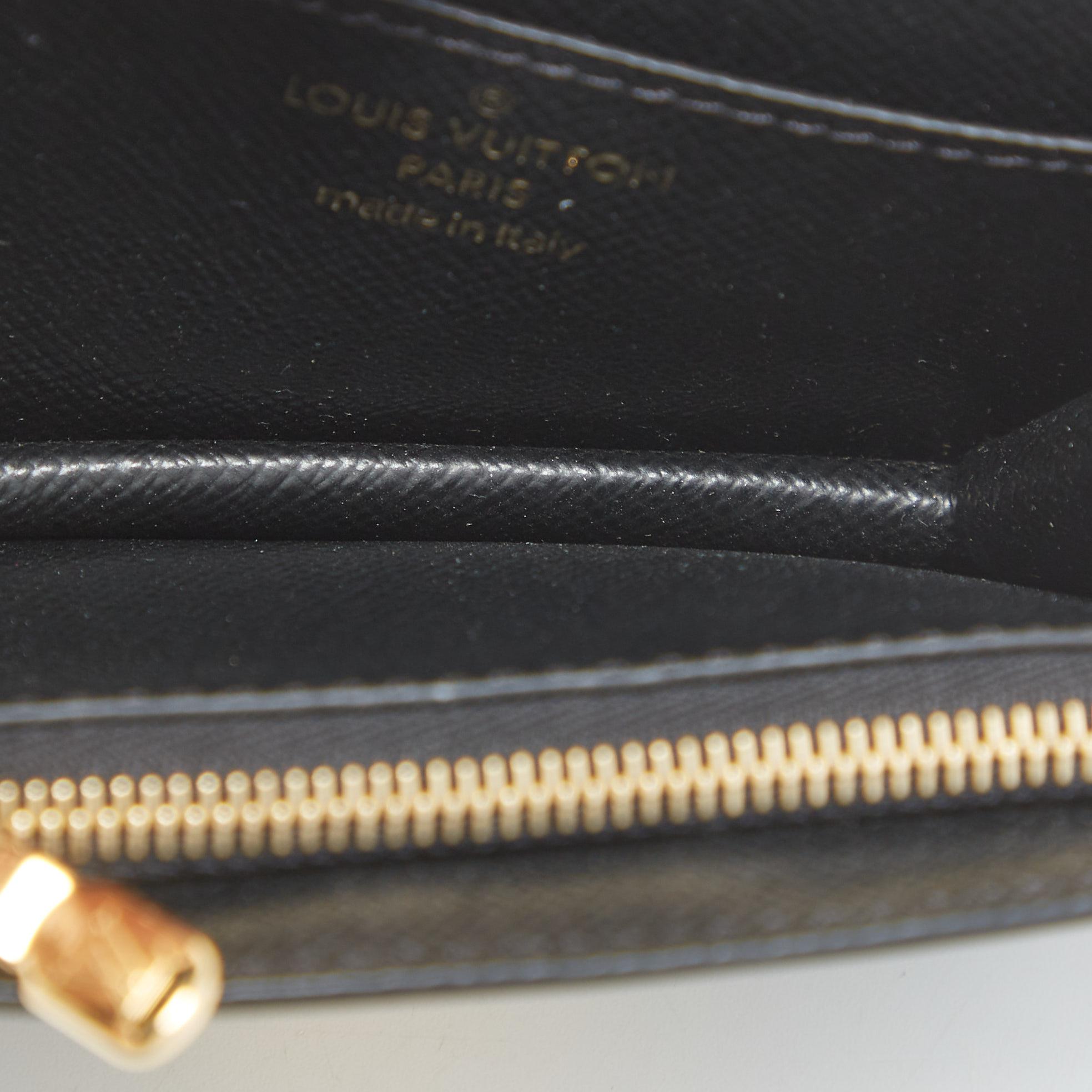 Louis Vuitton Black Epi Leather Trunk Multicartes Wallet 3