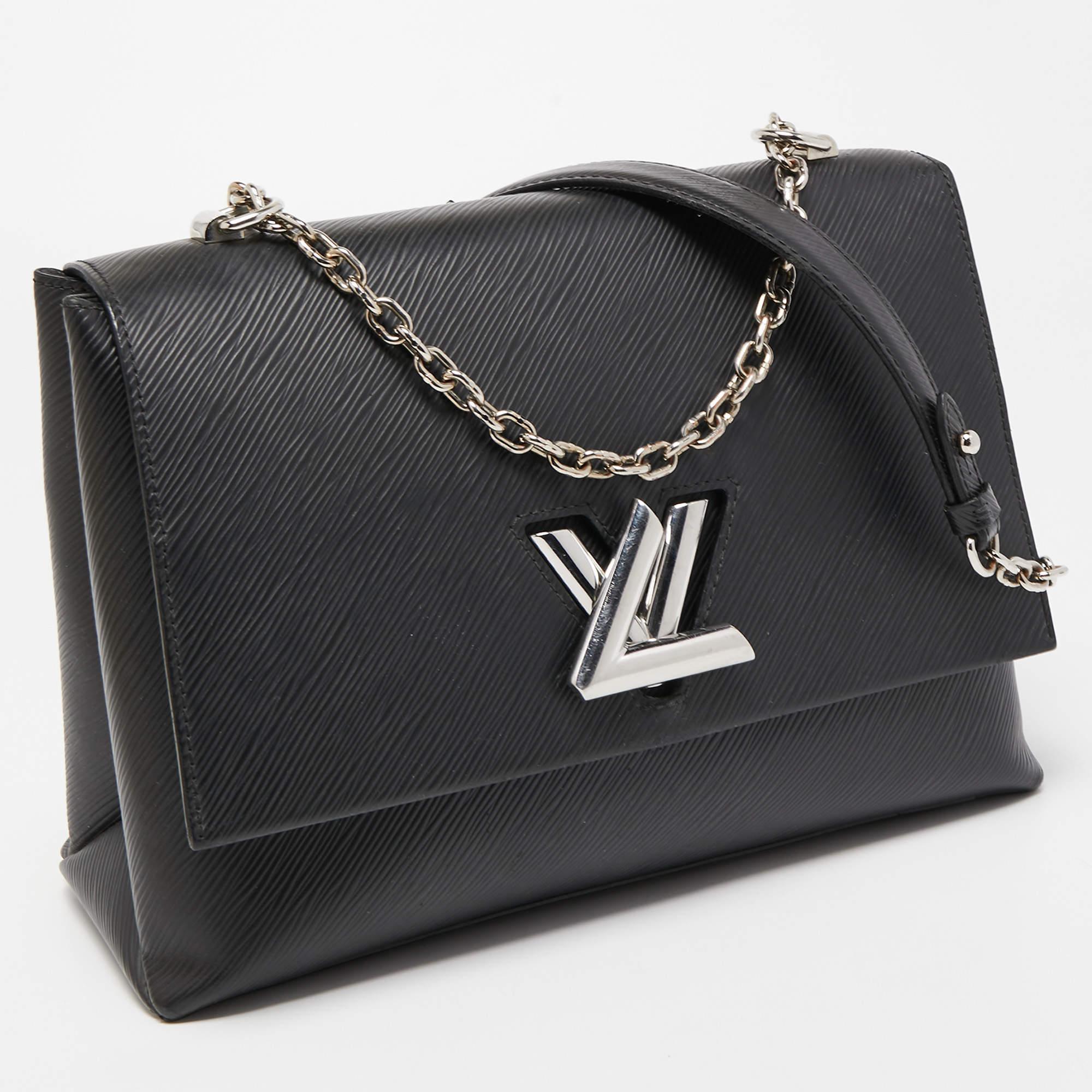 Louis Vuitton Black Epi Leather Twist Foldable Shoulder Bag In Good Condition In Dubai, Al Qouz 2