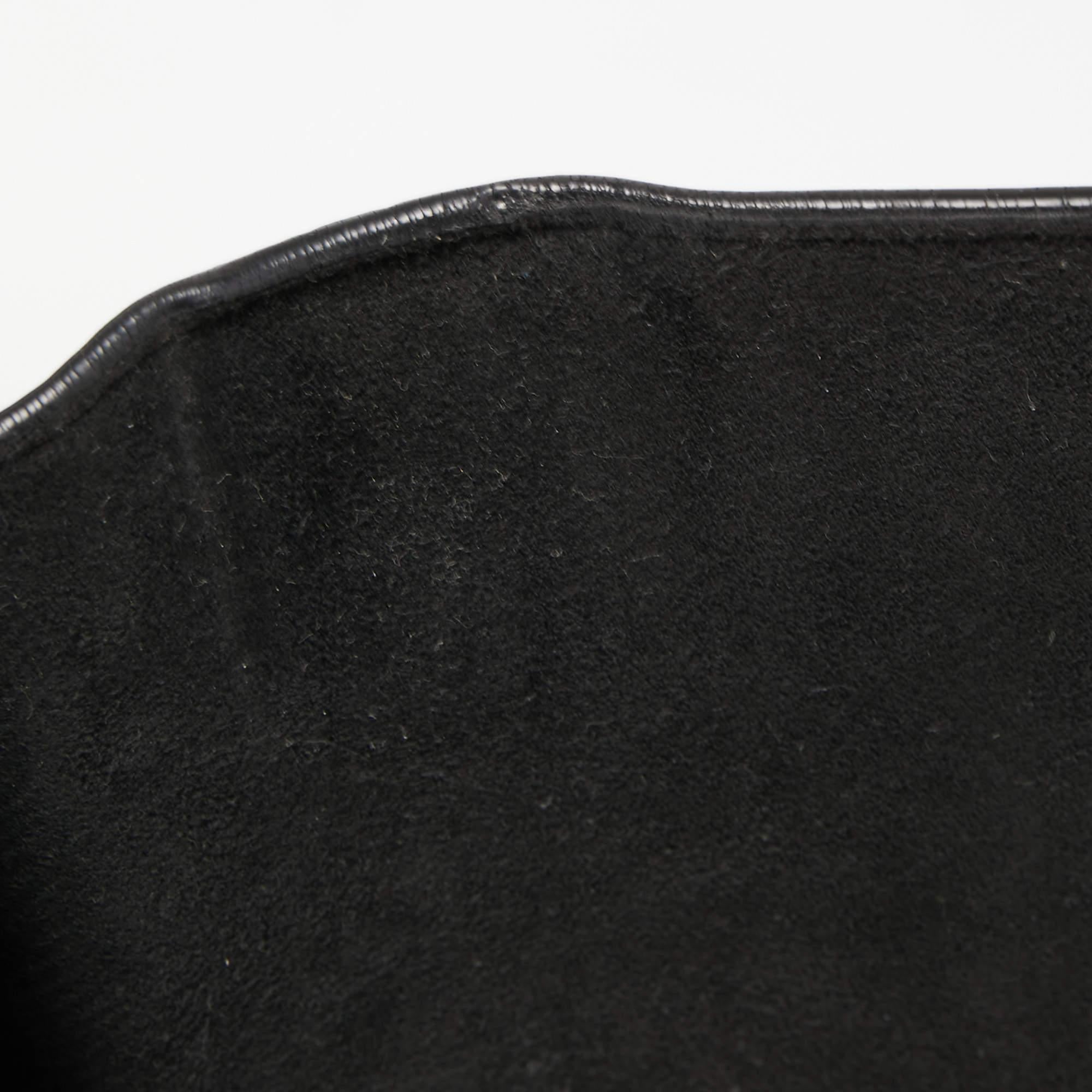Louis Vuitton Black Epi Leather Twist Foldable Shoulder Bag 2