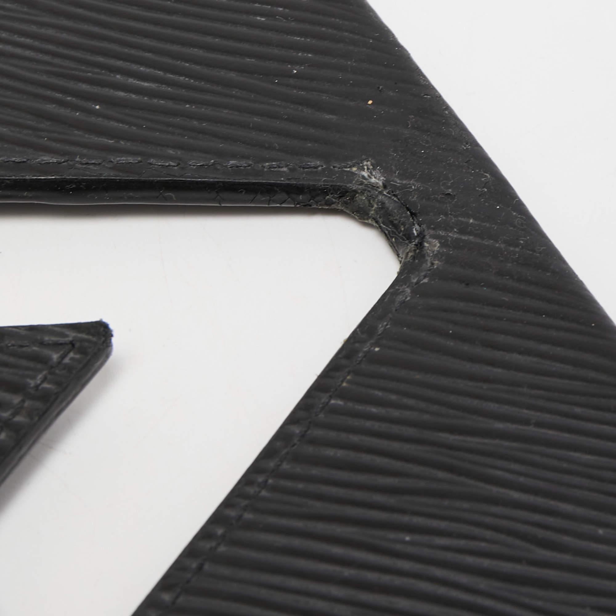 Louis Vuitton Black Epi Leather Twist Foldable Shoulder Bag 4