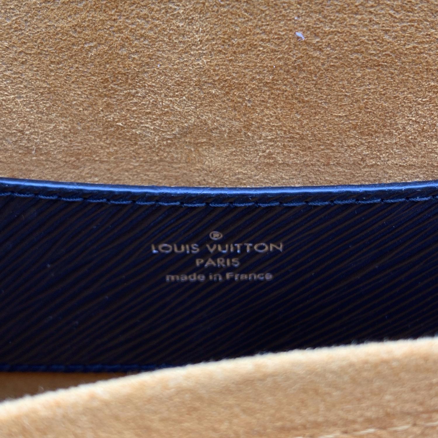 Louis Vuitton Black Epi Leather Twist MM Shoulder Bag Braided Handle 5