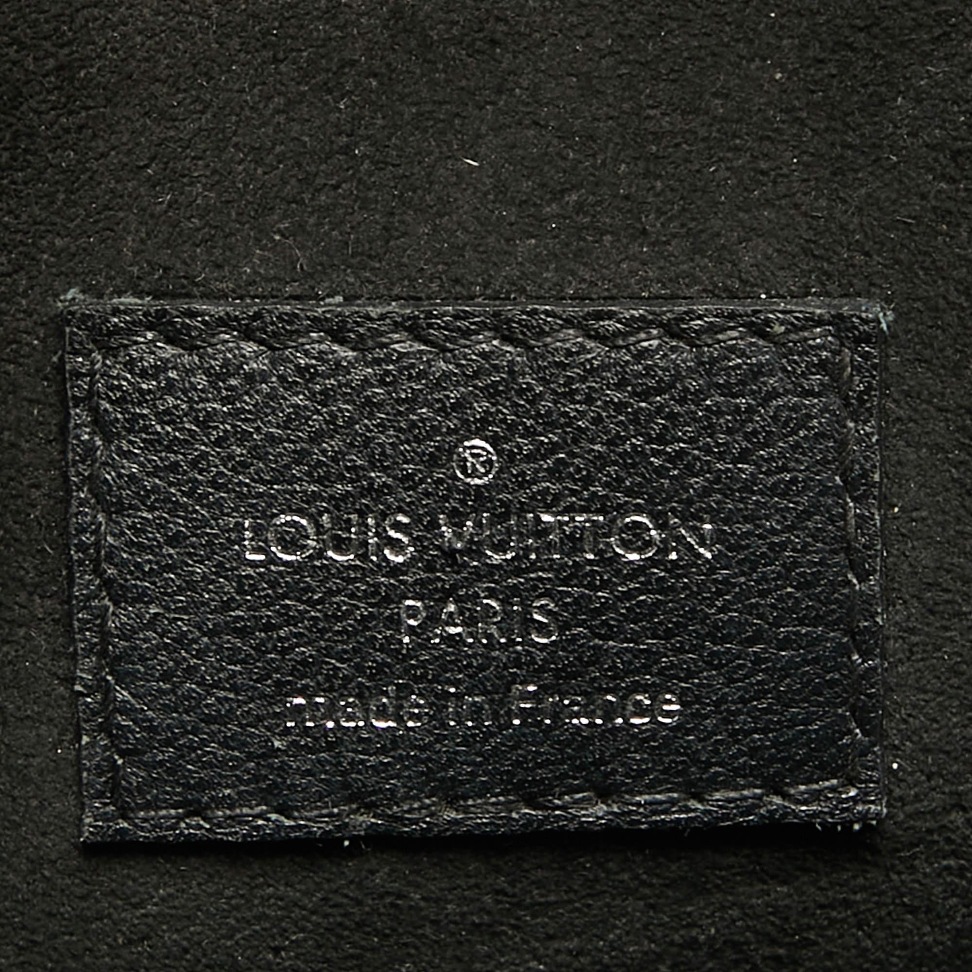 Louis Vuitton Black Epi Leather Twist Tote Bag For Sale 5