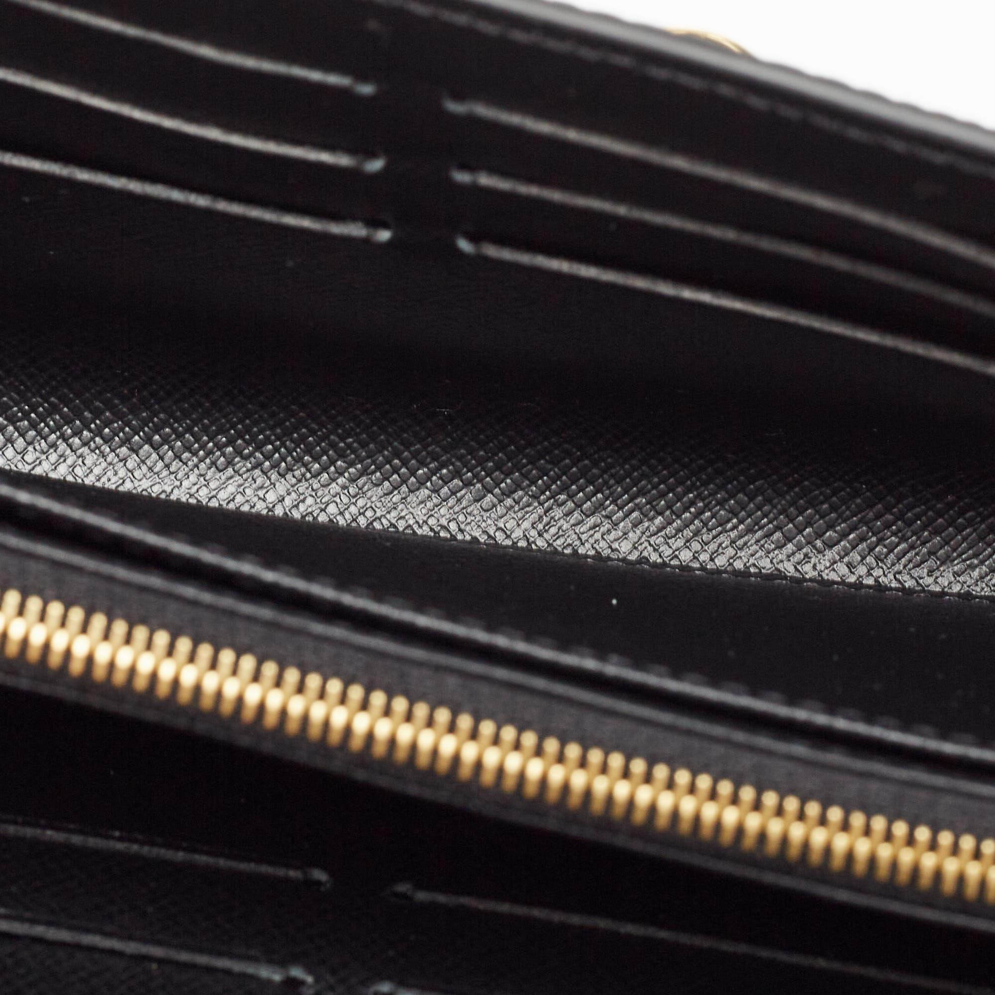 Louis Vuitton Black Epi Leather Twist Wallet For Sale 4
