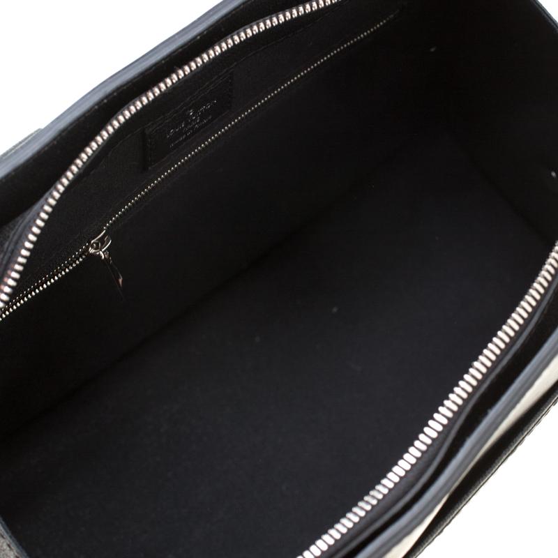Louis Vuitton Black Epi Leather Vaneau MM Bag 2
