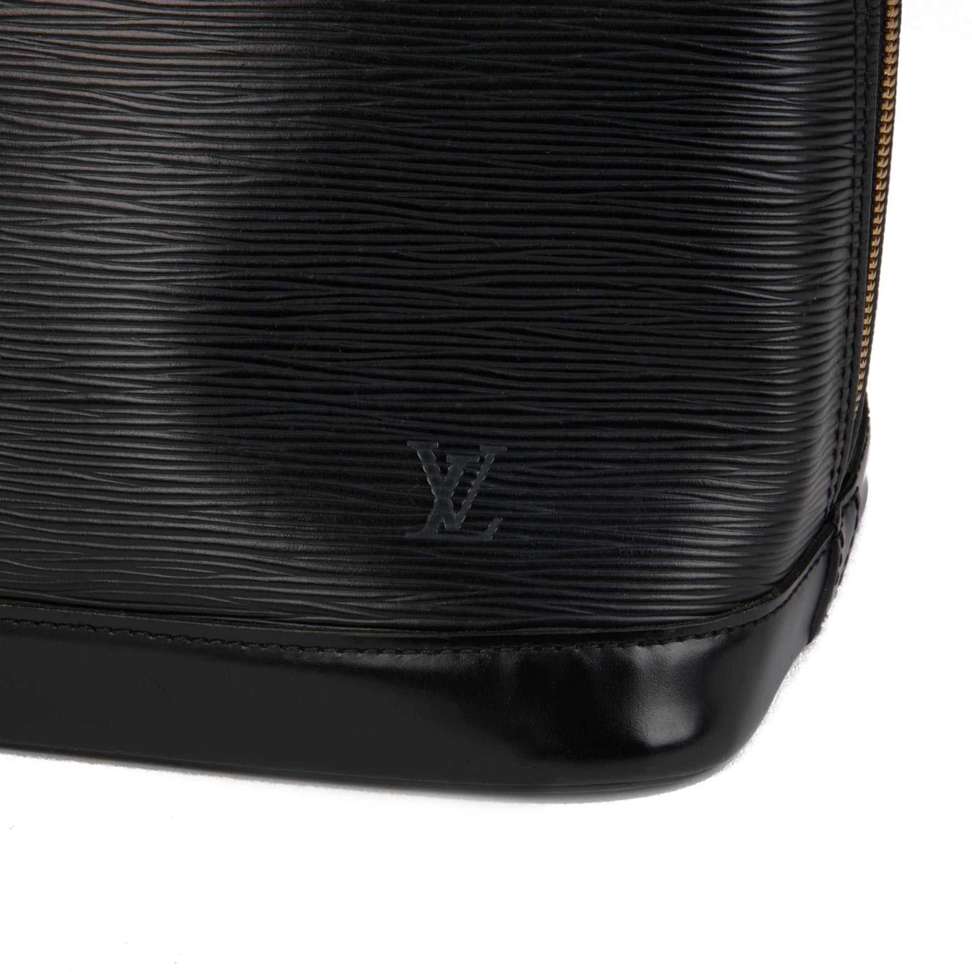 LOUIS VUITTON Black Epi Leather Vintage Alma PM 3