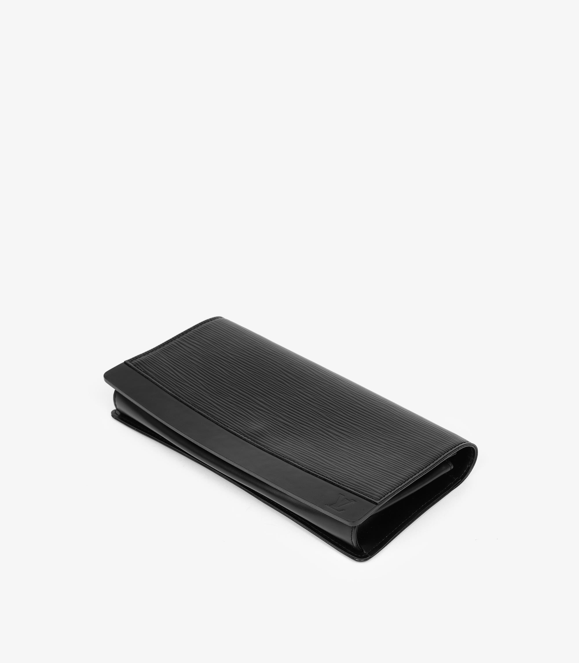 Louis Vuitton Black Epi Leather Vintage Honfleur

Product Details
Xupes Ref: HB5851
Brand: Louis Vuitton
Model: Honfleur
Type: Shoulder, Clutch
Serial Number: CA0069
Age: 2009
Accompanied By: Louis Vuitton Dust Bag, Detachable Shoulder Strap
Colour: