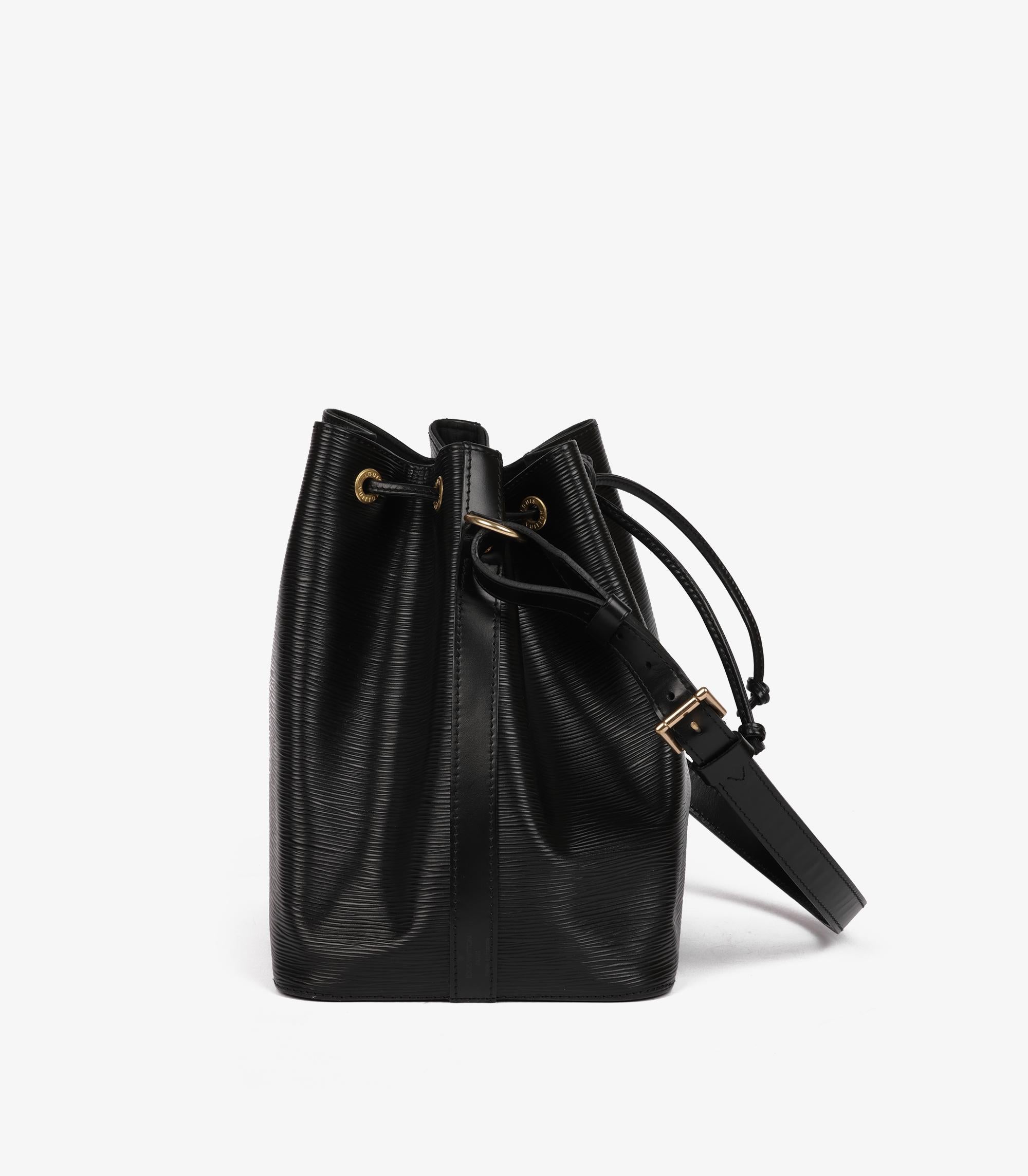 Louis Vuitton Schwarz Epi Leder Vintage Petit Noé im Zustand „Hervorragend“ im Angebot in Bishop's Stortford, Hertfordshire