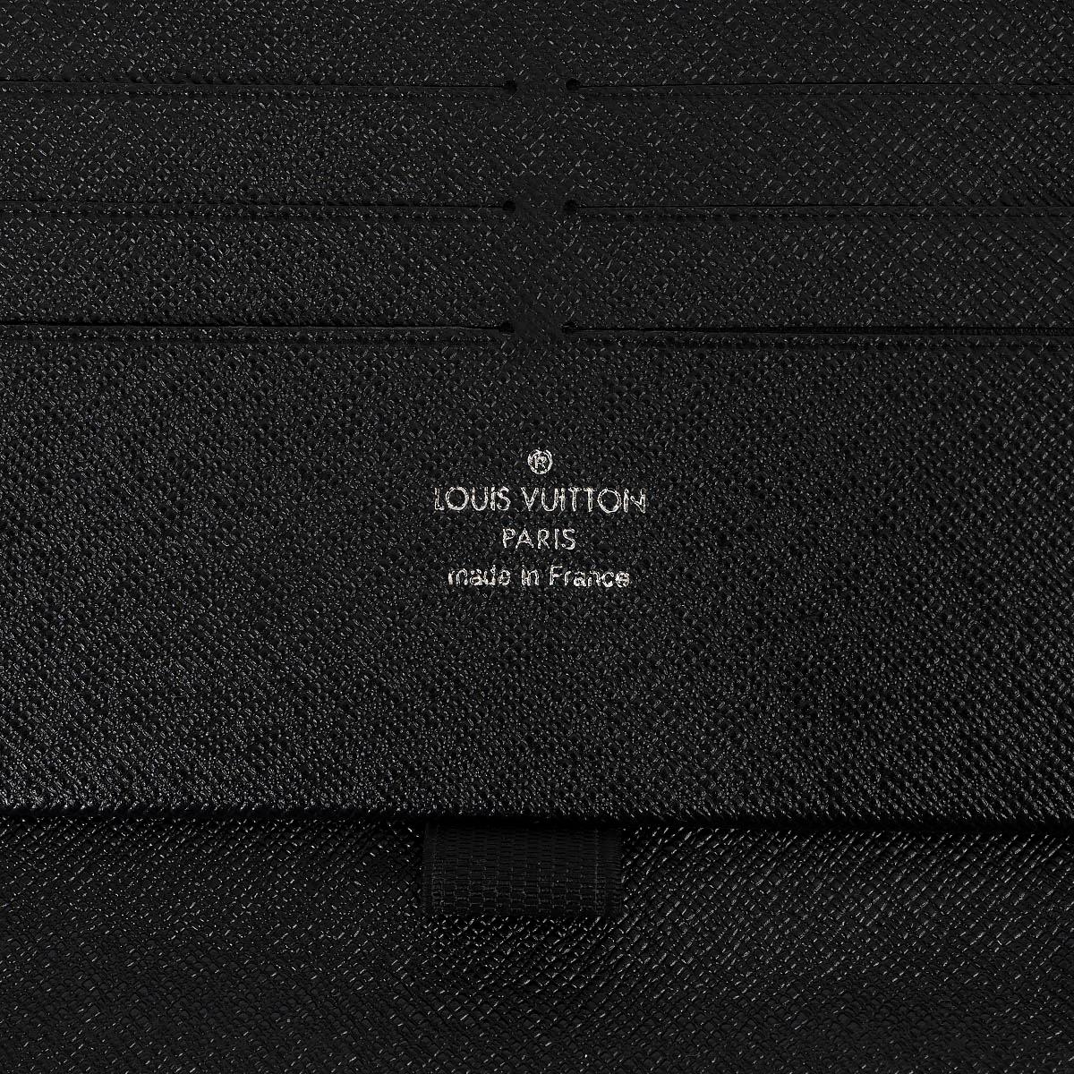LOUIS VUITTON black Epi leather ZIPPY Wallet For Sale 2