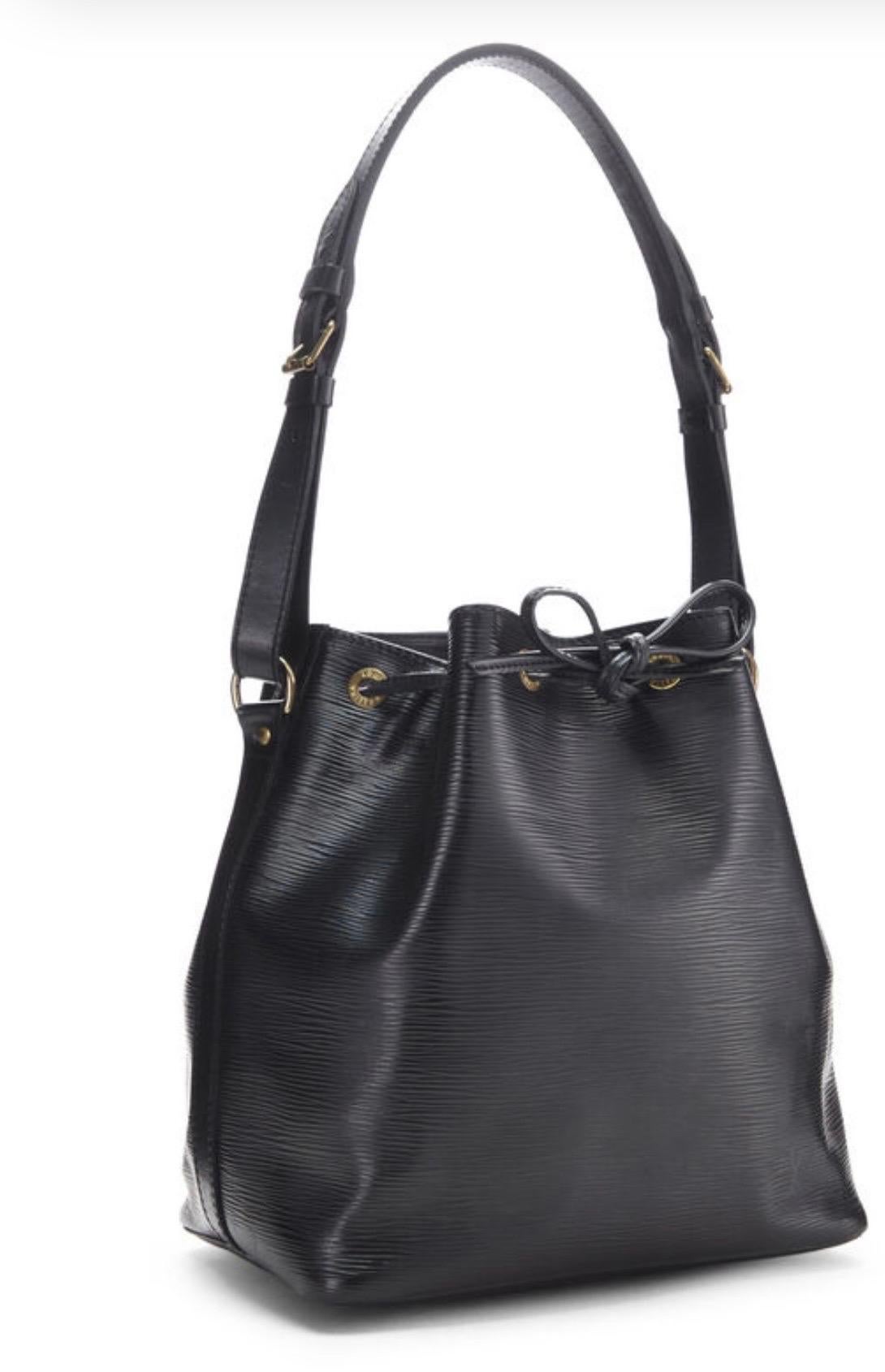 louis vuitton black drawstring bag