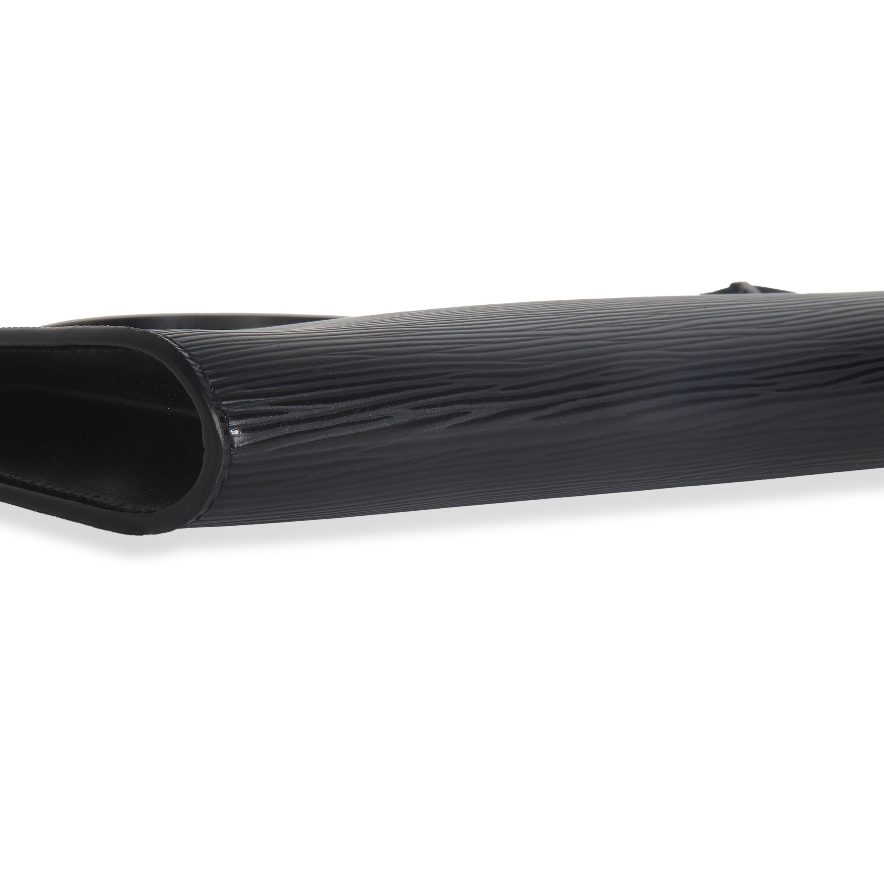 Louis Vuitton Nero Epi Pochette Accessoires NM in vendita 2