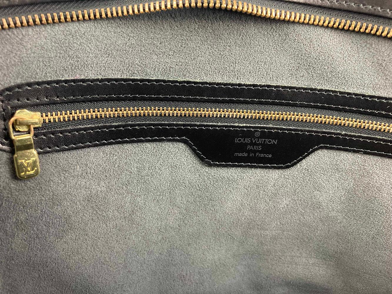 Louis Vuitton Tote nera in Epi St. Jacques con portafogli e pochette in vendita 15