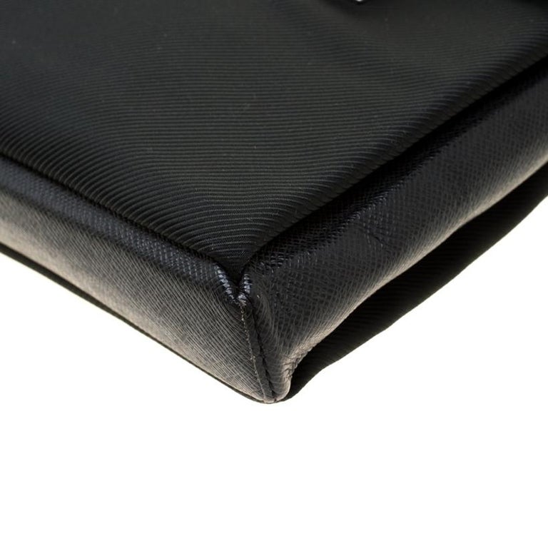 Louis Vuitton Black Fabric and Taiga Leather Saratov GM Messenger Bag ...