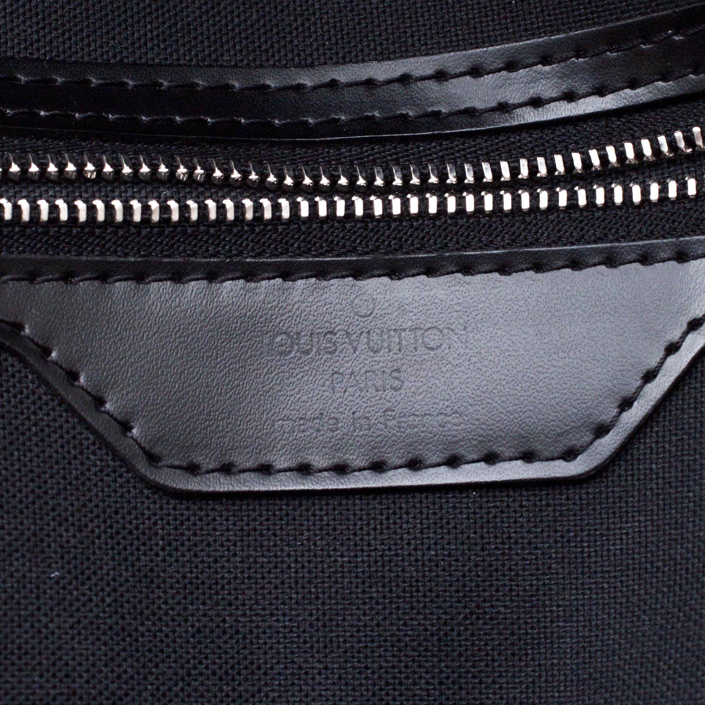 Louis Vuitton Black Fabric and Taiga Leather Saratov GM Messenger Bag 3