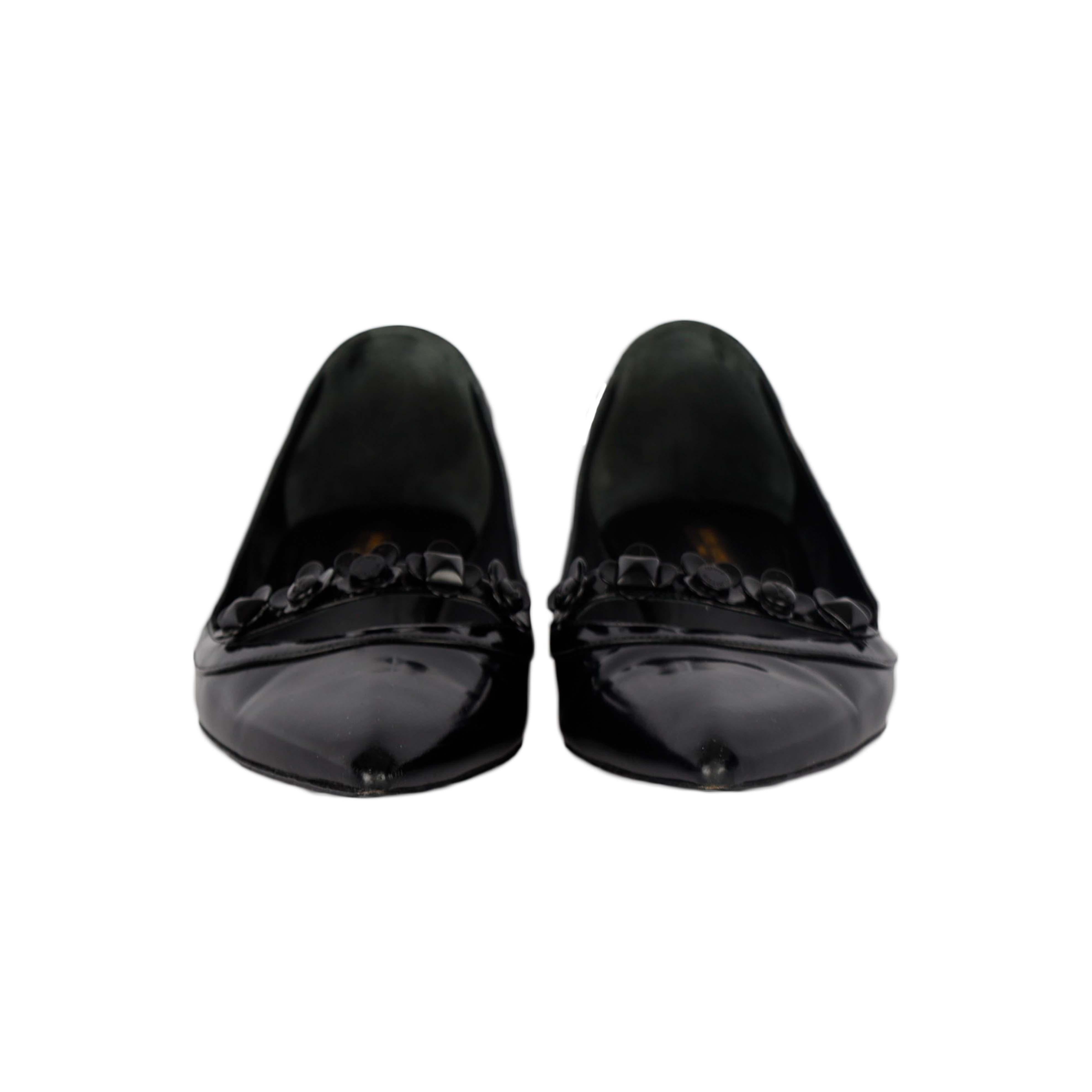 Louis Vuitton Black Fleur Pointed Toe Flat - '10s In Good Condition For Sale In Milano, IT