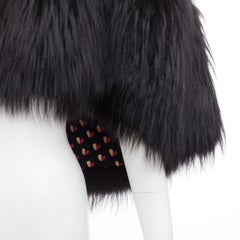 LOUIS VUITTON Schwarzer mit Gürtel und Herz gefütterter Kapuze aus Fuchspelz-Leder FR34 XS