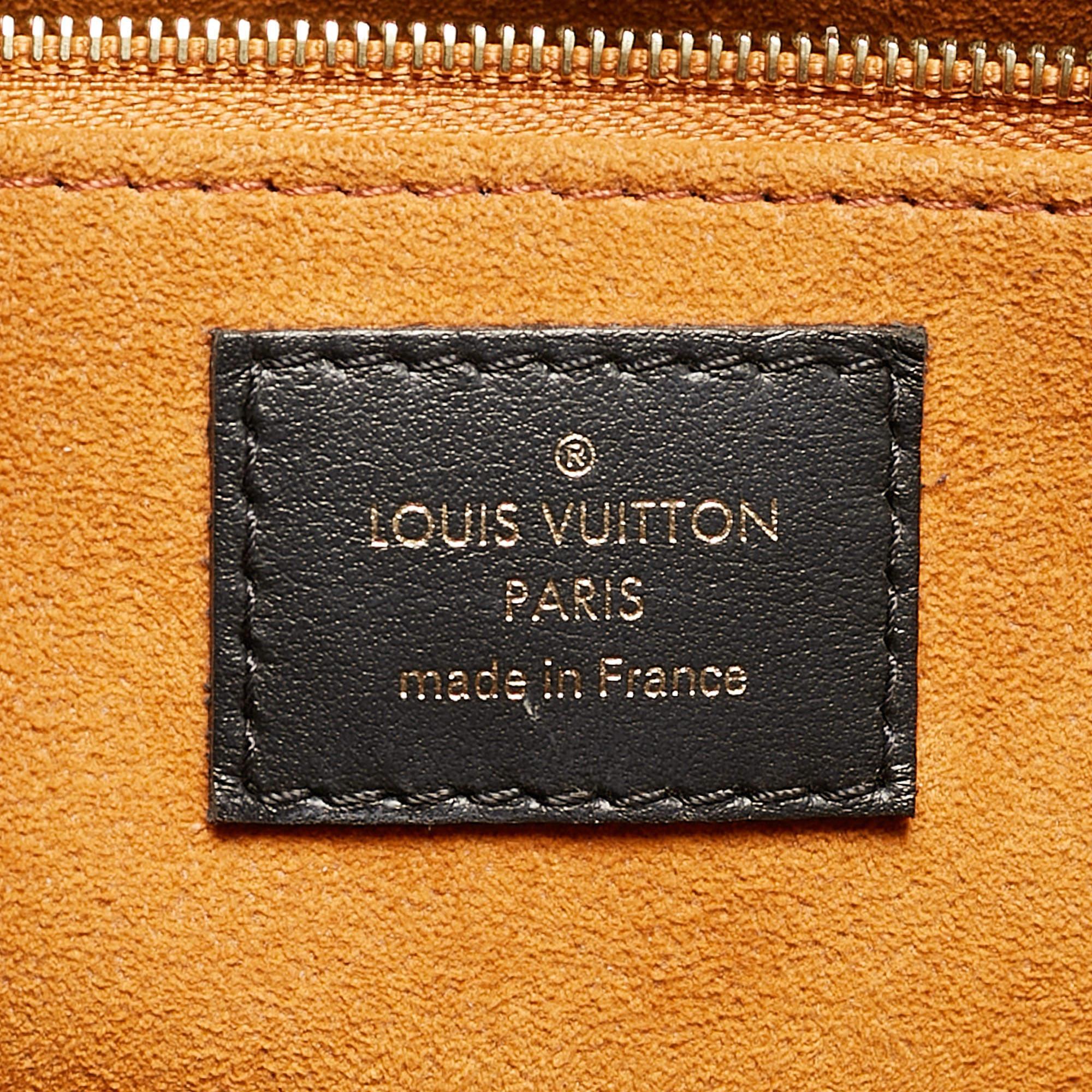 Women's Louis Vuitton Black Giant Monogram Empreinte Leather Onthego MM Bag