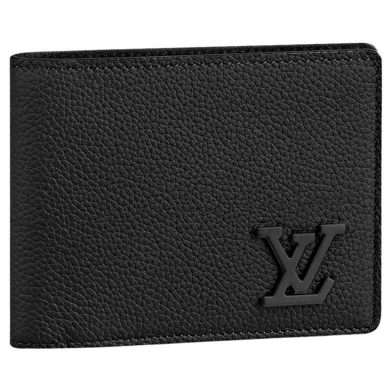Louis Vuitton Black Grained Calf Leather LV Aerogram Multiple Wallet