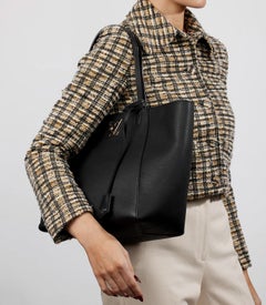 Louis Vuitton Black Grained Calfskin Leather Lockme Shopper Bag