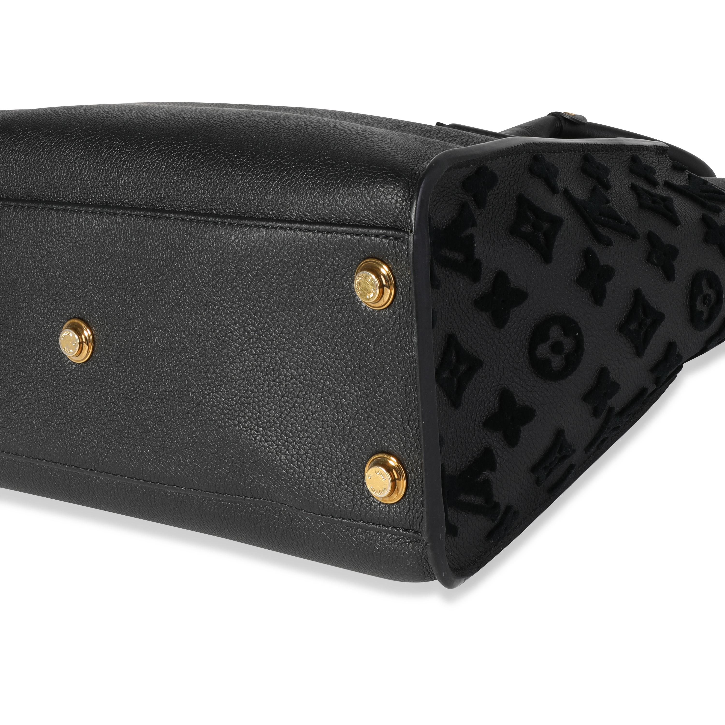 Women's Louis Vuitton Black Grained Calfskin & Tufted Monogram On My Side MM For Sale