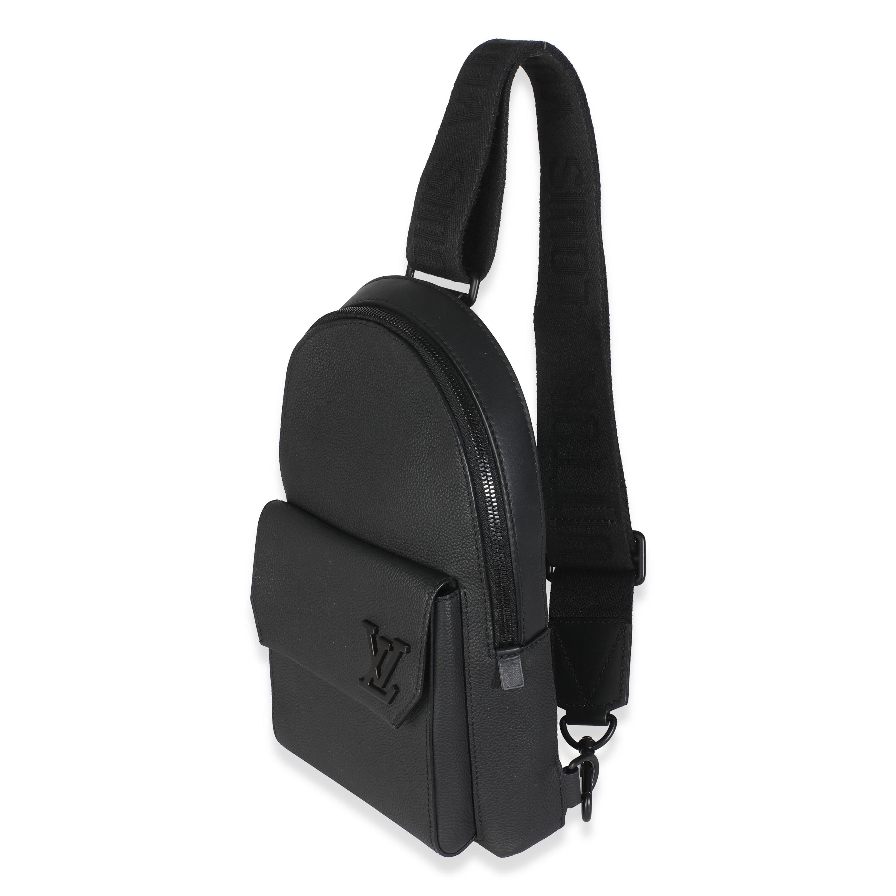 Women's or Men's Louis Vuitton Black Grained Cowhide Aerogram Pilot Slingbag For Sale