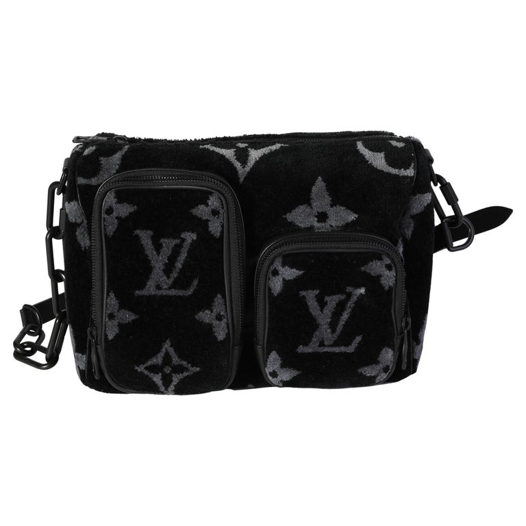 Louis Vuitton Black & Gray Monogram Eclipse Tuffetage Multi-Pocket Speedy For Sale