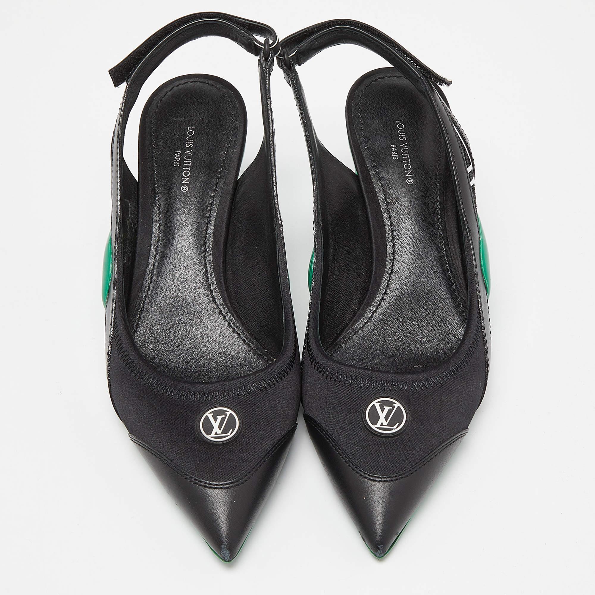 Sporty, feminine, and luxe, these Archlight pumps by Louis Vuitton take inspiration from the eponymous sneaker model. Crafted from quality materials, these pumps feature pointed toes with sneaker-like covered toes. They retain Archlight's wavy