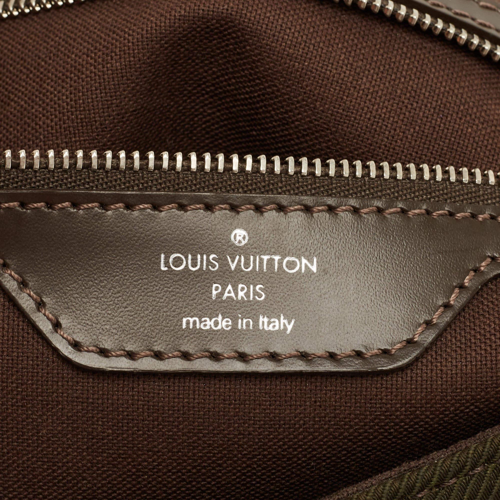 Louis Vuitton Black/Green Taiga Leather Dersou Messenger Bag 14