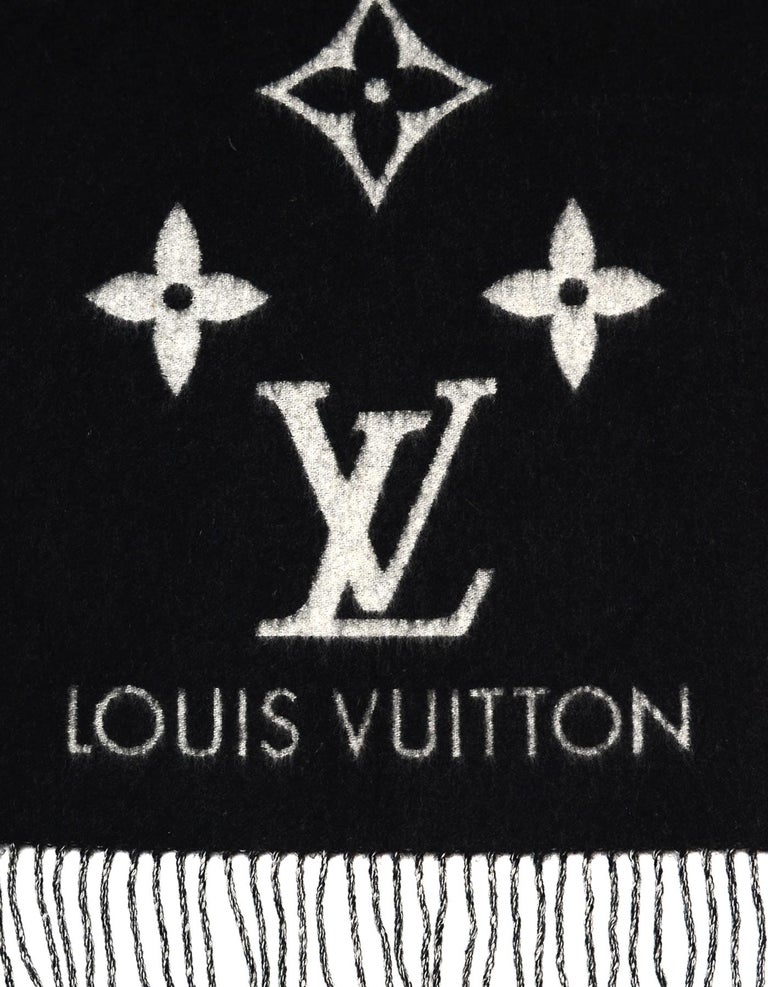 Louis Vuitton Noir Gris Ombre Reykjavik Cashmere Scarf at 1stDibs