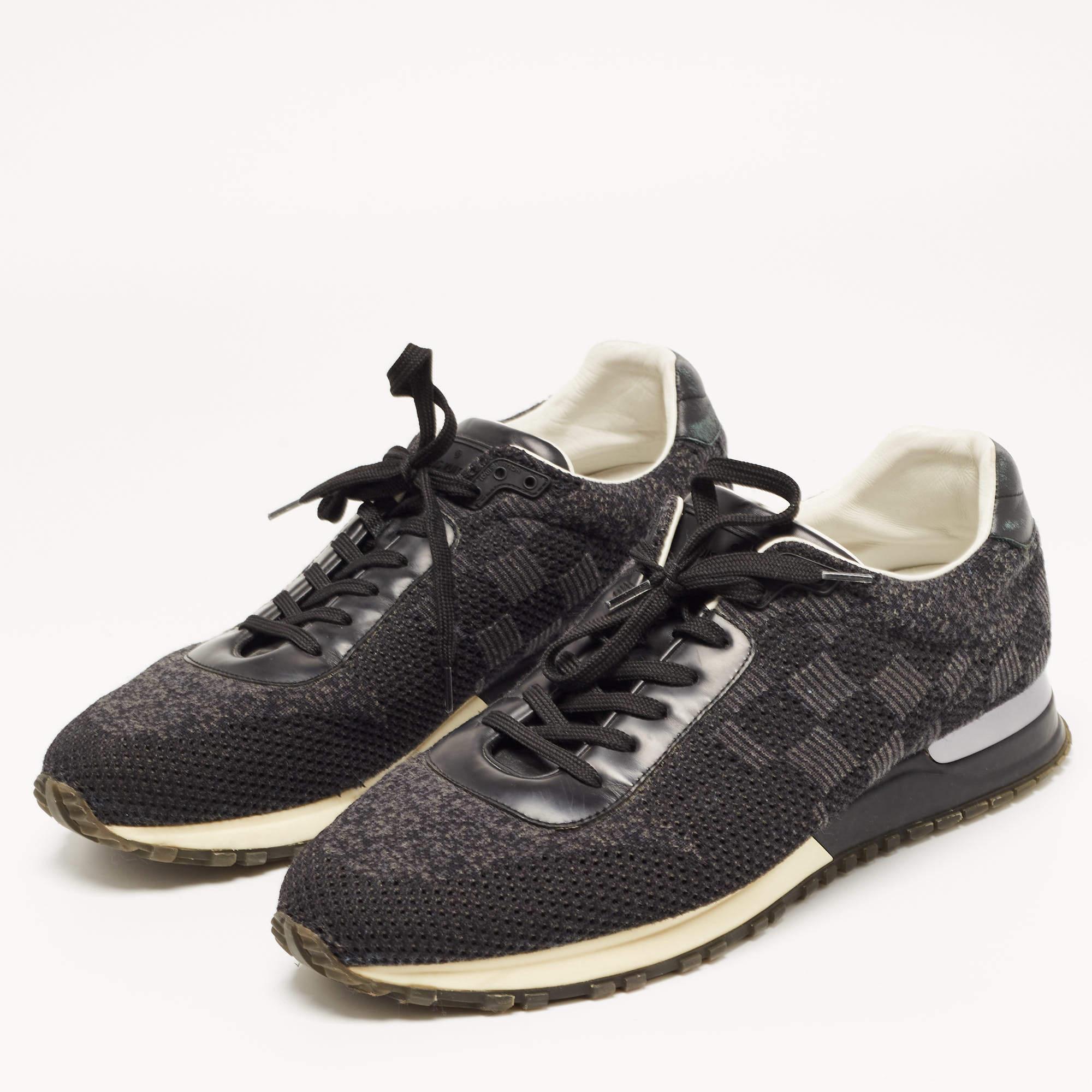 Louis Vuitton Black/Grey Damier Fabric and Leather Run Away Sneakers Size 42 3