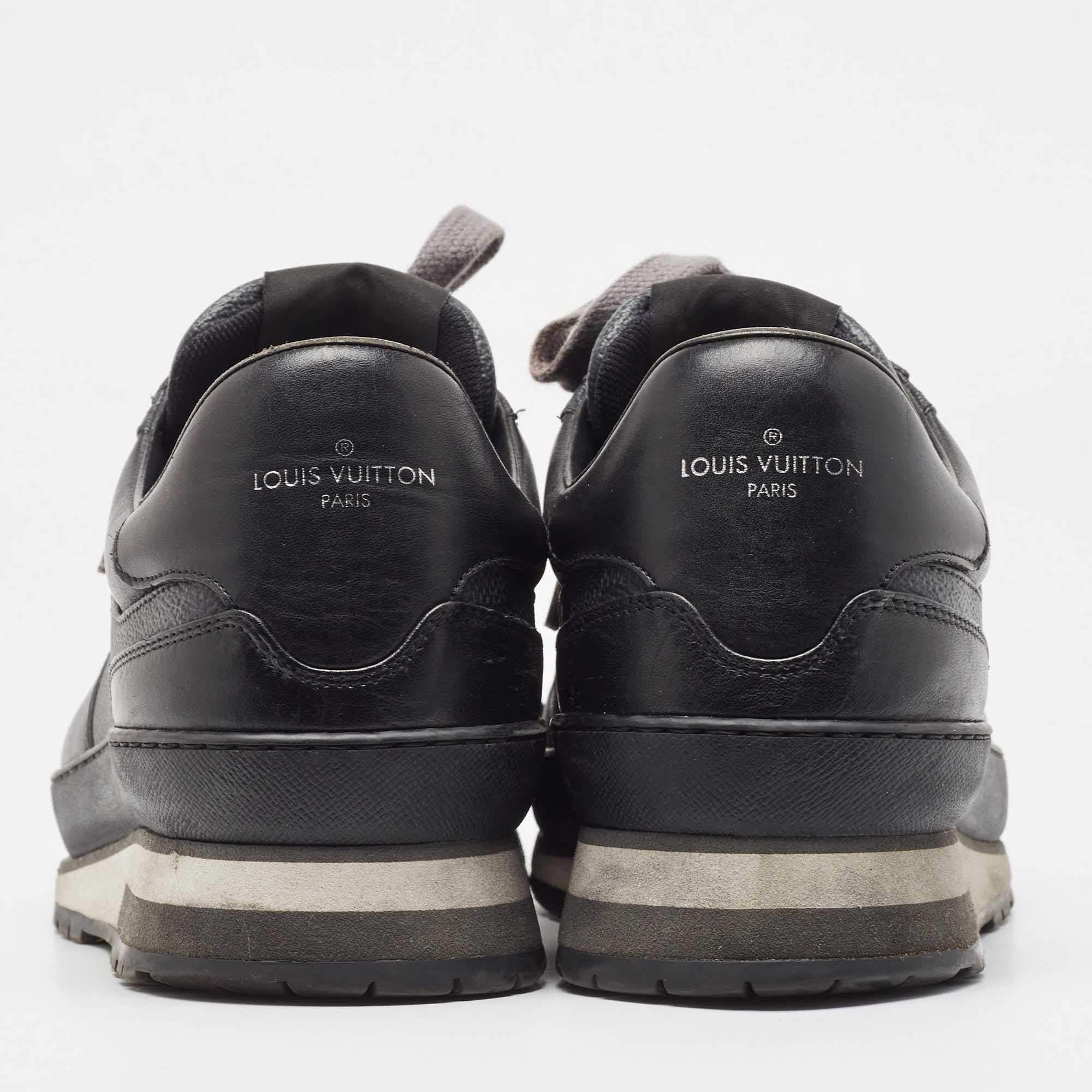Louis Vuitton Black/Grey Damier Graphite Canvas & Leather Harlem Low-Top Sneaker For Sale 1