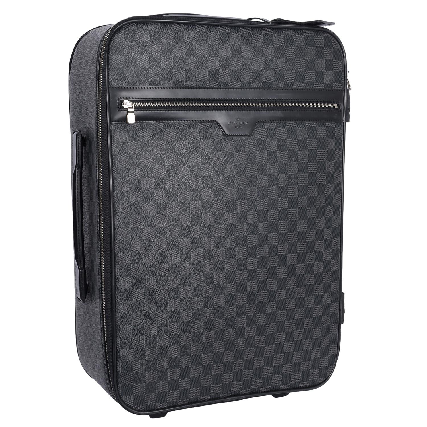 Louis Vuitton Black Grey Damier Graphite Pégase 55 Roller Suitcase In Good Condition For Sale In Salt Lake Cty, UT