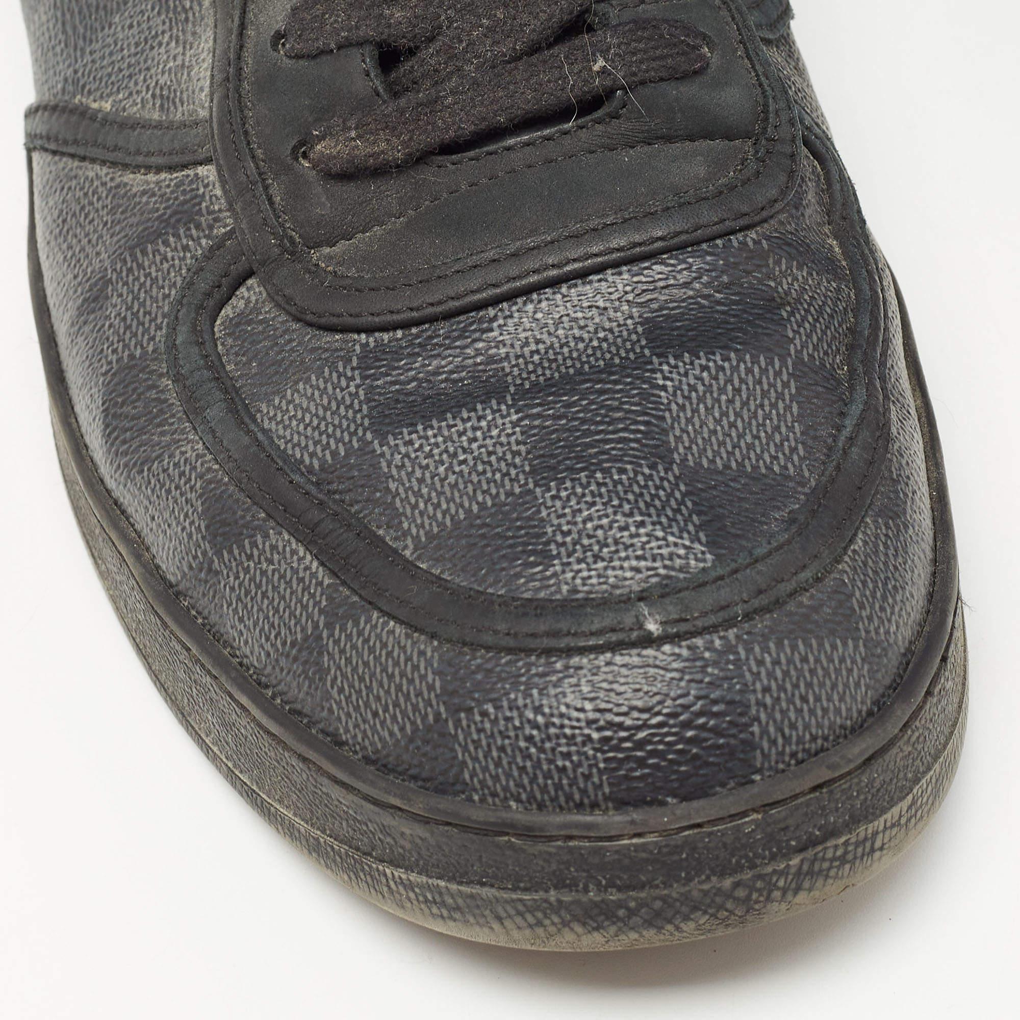 Louis Vuitton Black/Grey Graphite Canvas Rivoli High Top Sneakers Size 44.5 For Sale 1