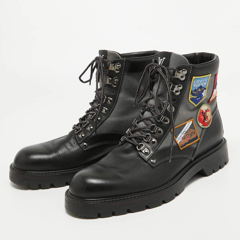 Louis Vuitton Black/Grey Leather and Canvas Metropolis Ranger Boots Size 42 For Sale 1