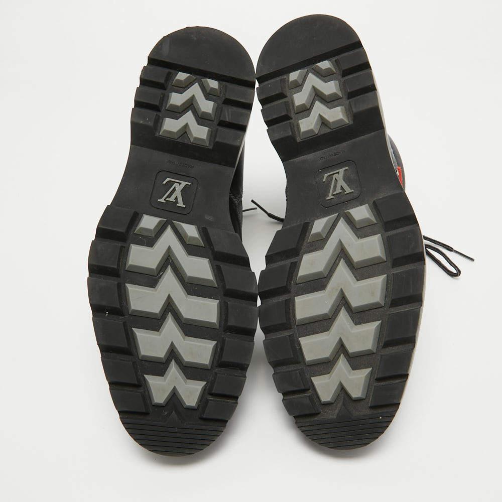 Louis Vuitton Black/Grey Leather and Canvas Metropolis Ranger Boots Size 42 For Sale 3