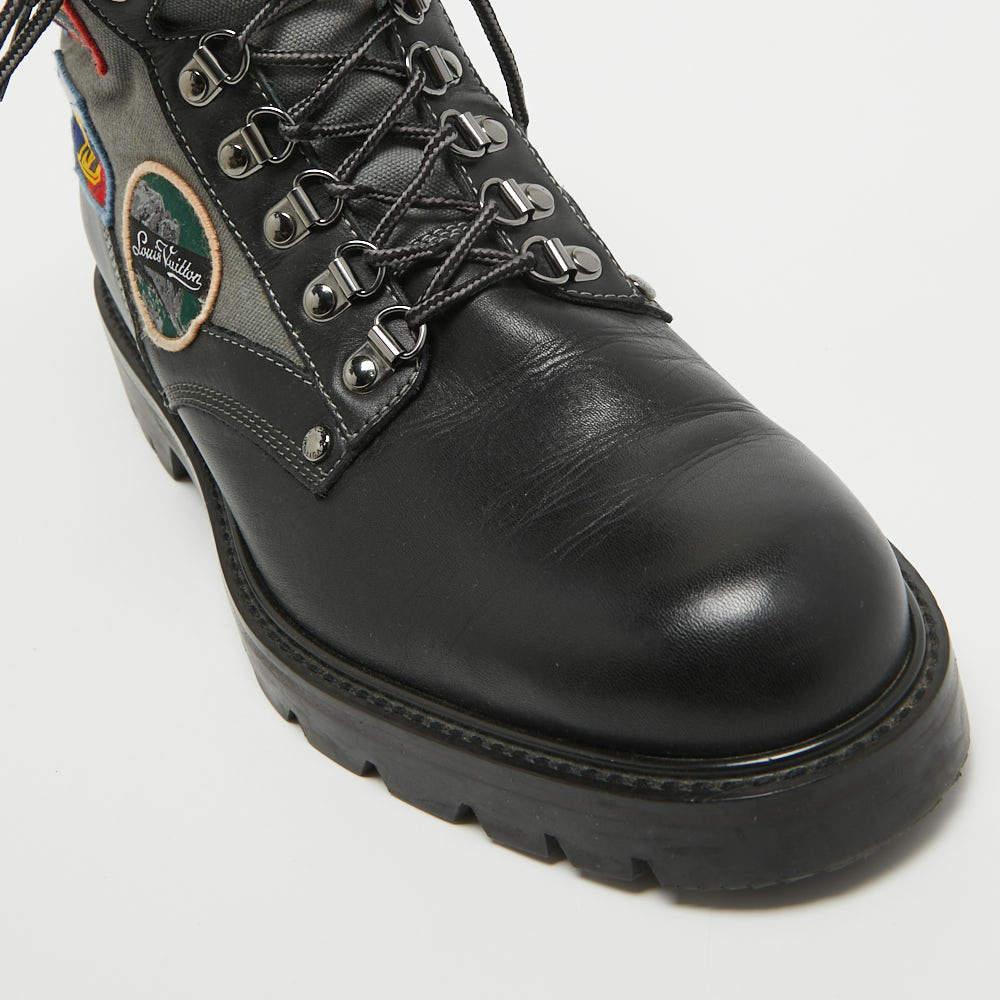 Louis Vuitton Black/Grey Leather and Canvas Metropolis Ranger Boots Size 42 For Sale 5