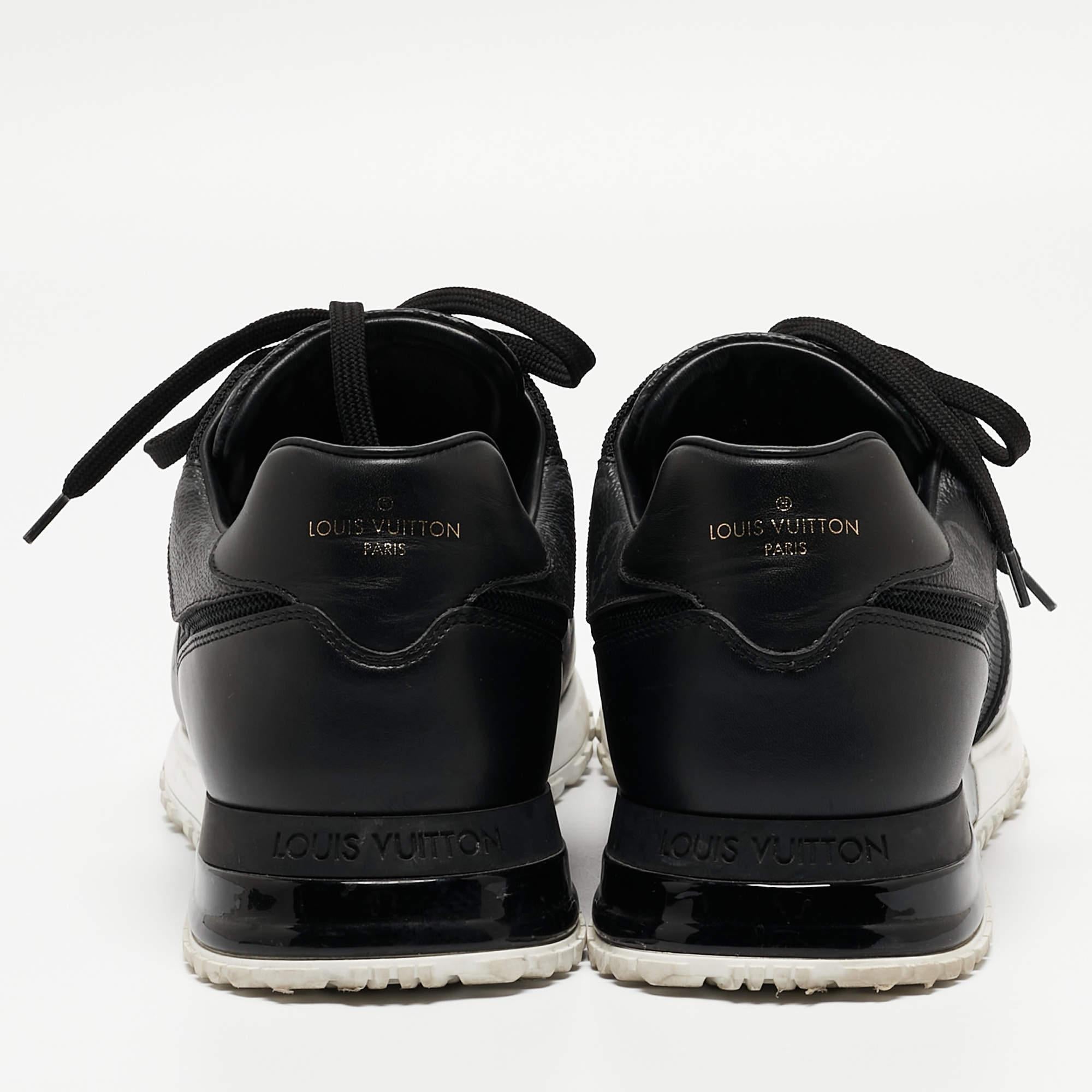 Noir Louis Vuitton - Baskets Run Away en cuir et maille noir/gris - Taille 43