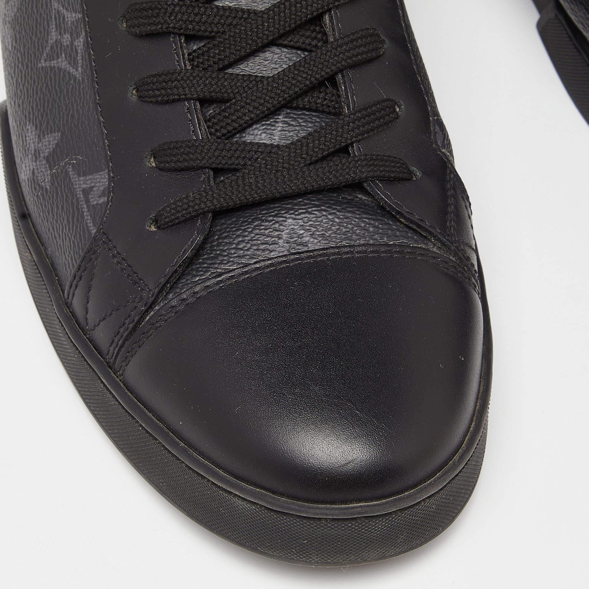 Louis Vuitton Black/Grey Leather and Monogram Canvas Match Up Sneakers Size 43 In Good Condition In Dubai, Al Qouz 2