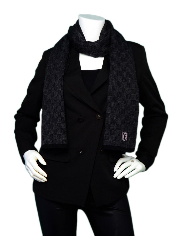 Louis Vuitton Petit Damier Wool Scarf - Grey Scarves, Accessories -  LOU780108