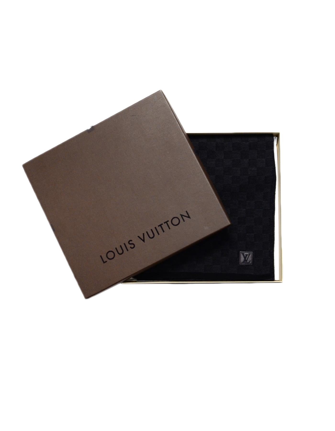 Louis Vuitton Black/Grey Wool Petit Damier Scarf 1